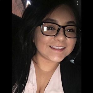 Meet your Posher, Annette